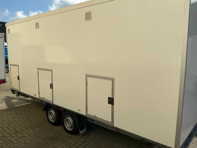 2018 easywagen 660 douchewagen met 3 doucheruimtes - afbeelding 7 van  62