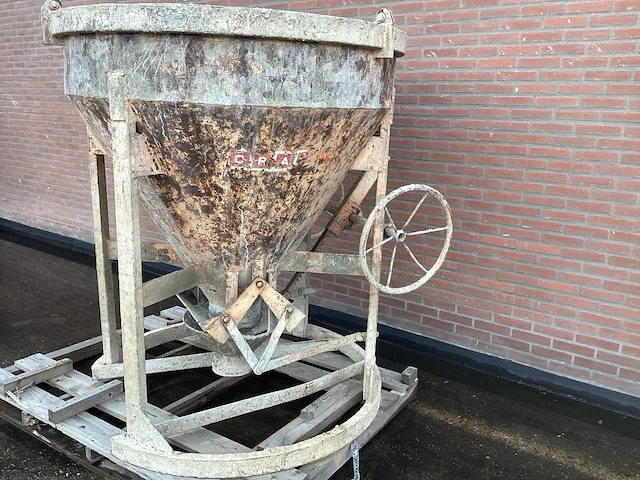 2018 eichinger 1000l betonkubel - afbeelding 2 van  4