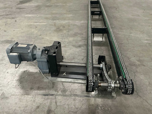 2018 elektrisch aangedreven kettingtransporteur - afbeelding 5 van  8