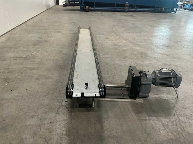 2018 elektrisch aangedreven kettingtransporteur - afbeelding 2 van  9