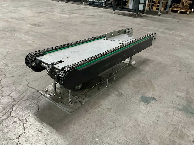 2018 elektrisch aangedreven kettingtransporteur - afbeelding 4 van  7