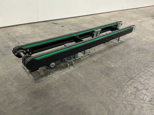 2018 elektrisch aangedreven kettingtransporteur - afbeelding 1 van  1