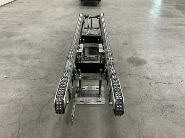 2018 elektrisch aangedreven kettingtransporteur - afbeelding 1 van  3