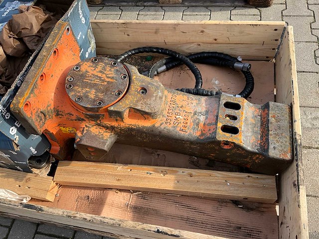 2018 epiroc / atlas copco sb 302 lh hydraulische breekhamer - afbeelding 3 van  10