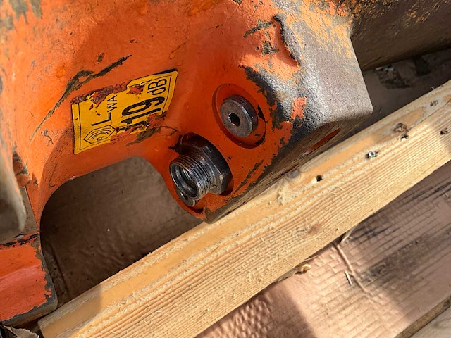 2018 epiroc / atlas copco sb 302 lh hydraulische breekhamer - afbeelding 5 van  10