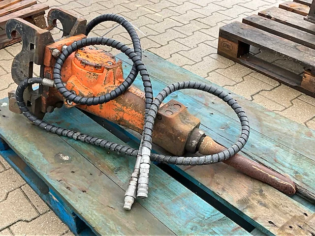 2018 epiroc / ksw sb 152 / hp ac2 hydraulische sloophamer - afbeelding 4 van  8