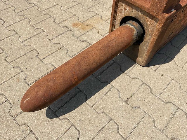 2018 epiroc mb 500-1000-lh hydraulische sloophamer - afbeelding 7 van  8