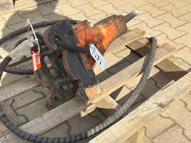 2018 epiroc sb102 hydraulische breekhamer - afbeelding 5 van  6