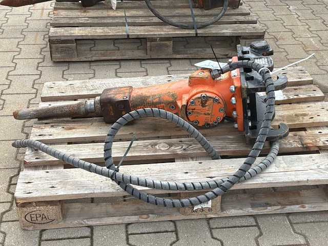 2018 epiroc sb102 hydraulische breekhamer - afbeelding 2 van  8