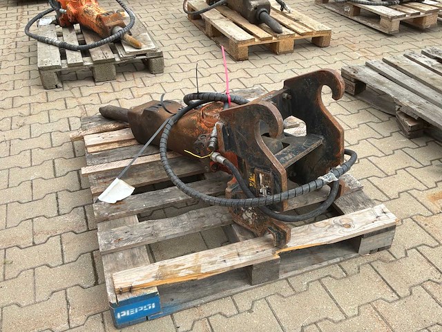2018 epiroc sb202 hydraulische breekhamer - afbeelding 3 van  8