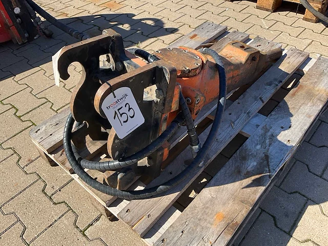 2018 eprico sb 152 hydraulische sloophamer - afbeelding 1 van  9