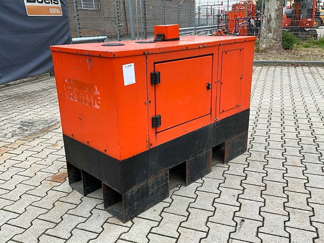 2018 europower generators eps113tde stroom aggregaat - afbeelding 7 van  12