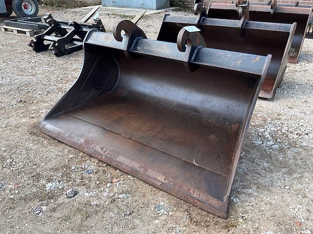 2018 eurosteel graafbak “cw30” - afbeelding 1 van  4