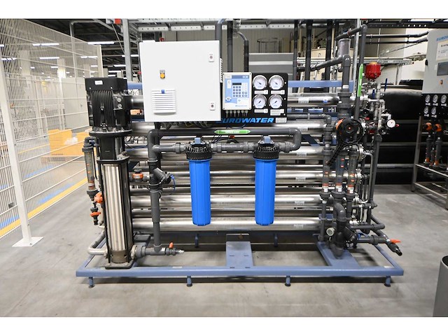 2018 eurowater - edi-2 3400l / smh 900 - complete demiwater installatie - afbeelding 36 van  39