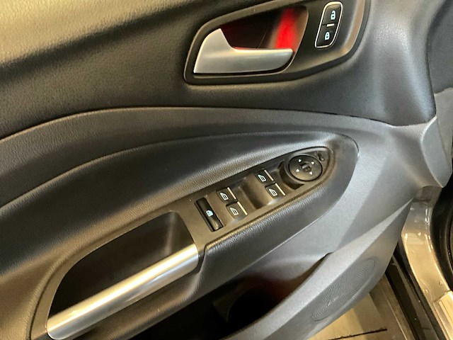 2018 ford kuga 1.5 ecoboost st line personenauto - afbeelding 36 van  39