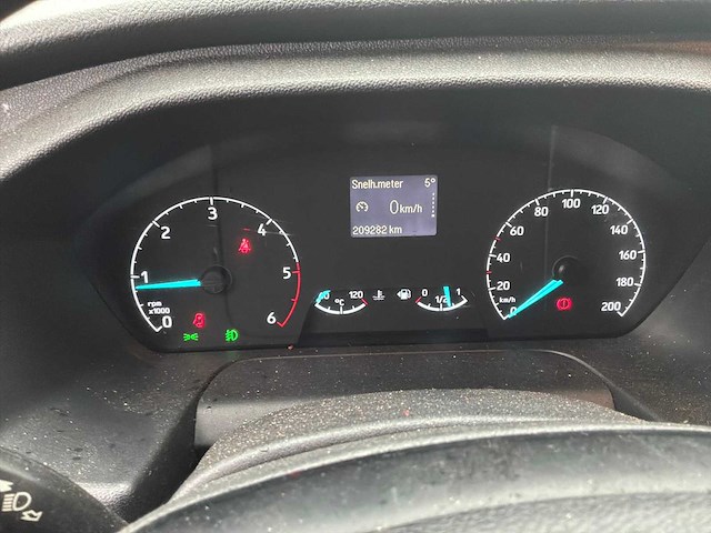 2018 ford transit custom bedrijfswagen - afbeelding 5 van  33