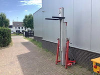 2018 genie slc-24 platen lift