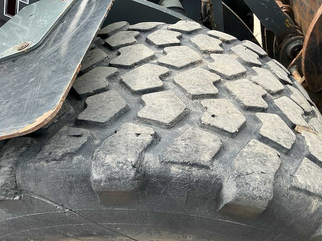 2018 giant v5003 x-tra hd 45+ shovel - afbeelding 18 van  26
