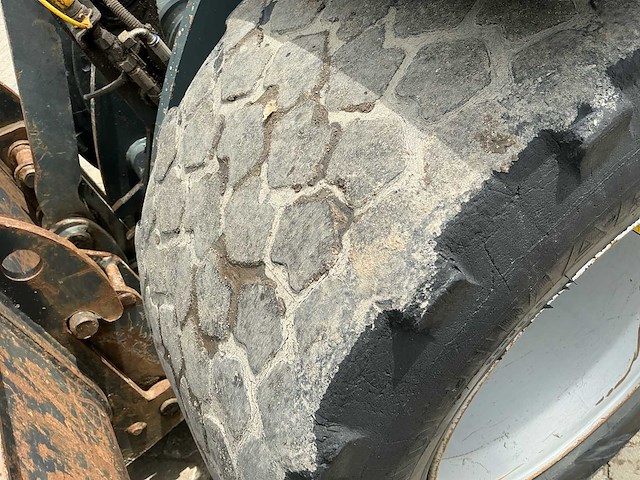 2018 giant v5003 x-tra hd 45+ shovel - afbeelding 8 van  45