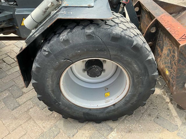 2018 giant v5003 x-tra hd 45+ shovel - afbeelding 30 van  45