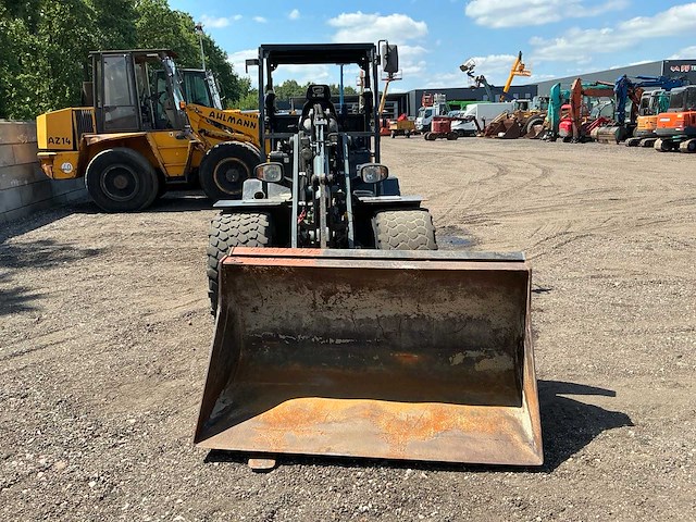 2018 giant v5003 x-tra hd shovel - afbeelding 22 van  22