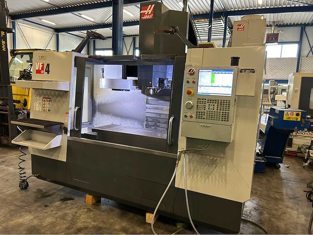 2018 haas vf-4 cnc universele machinecentrum - afbeelding 11 van  17