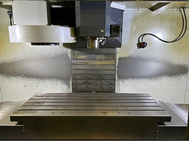 2018 haas vf-4 cnc universele machinecentrum - afbeelding 2 van  17