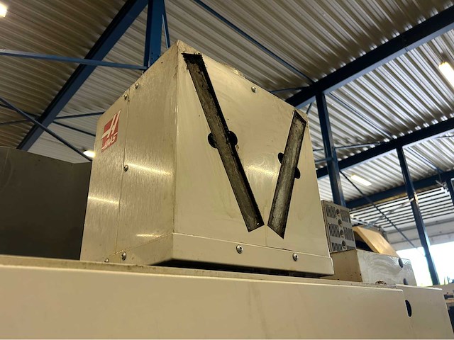 2018 haas vf-4 cnc universele machinecentrum - afbeelding 7 van  17