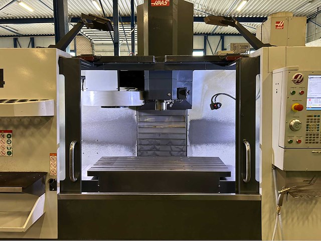 2018 haas vf-4 cnc universele machinecentrum - afbeelding 16 van  17