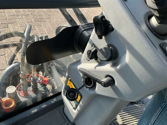 2018 hako citymaster 1650 multifunctionele werktuigdrager / veegmachine - afbeelding 45 van  48