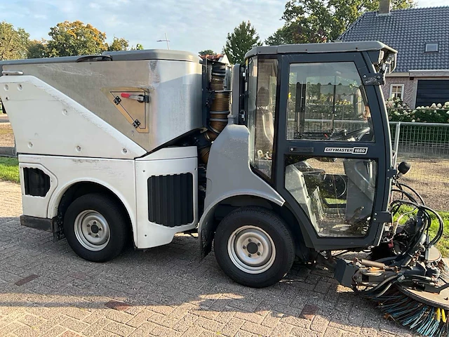 2018 hako citymaster 1650 multifunctionele werktuigdrager / veegmachine - afbeelding 32 van  48