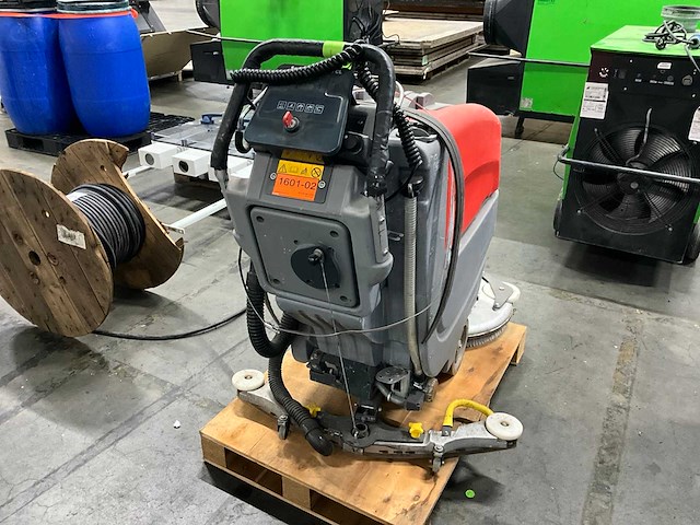 2018 hako scrubmaster b45 cl schrobzuigmachine - afbeelding 4 van  10
