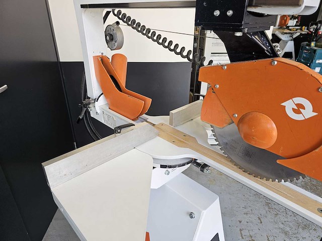 2018 harwi delta 85 afkortcirkelzaagmachine / verstekzaag - afbeelding 13 van  15