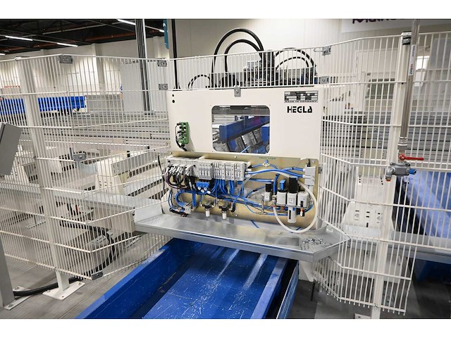 2018 hegla stb 2-26-k traverenbrechstation glas breekmachine met transport en positioneerband (c) - afbeelding 2 van  18