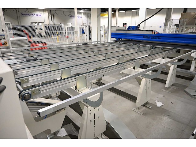 2018 hegla stb 2-26-k traverenbrechstation glas breekmachine met transport en positioneerband (c) - afbeelding 13 van  18