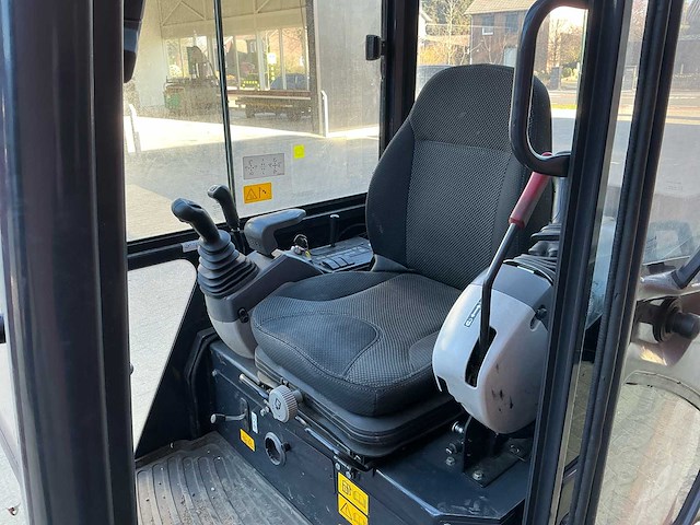 2018 hitachi zaxis 19 minigraafmachine - afbeelding 12 van  18