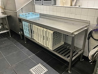 2018 hobart premax aupt-10a vaatwasmachine met aan en afvoertafel - afbeelding 9 van  16