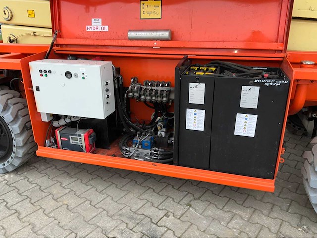 2018 holland lift hl-190 h20 4wd/p/n hoogwerker - afbeelding 13 van  37