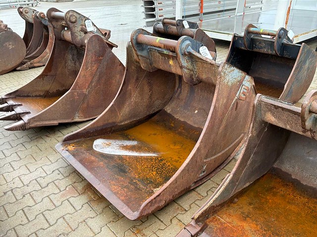 2018 htl25gp-1000 graafbak - afbeelding 1 van  7