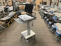 2018 humanscale hospital cart computer monitor - afbeelding 6 van  12