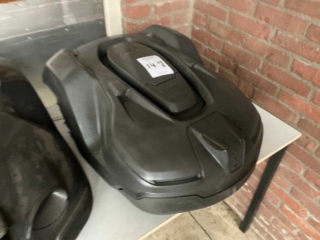 2018 husqvarna automower 330x robotmaaier - afbeelding 2 van  4