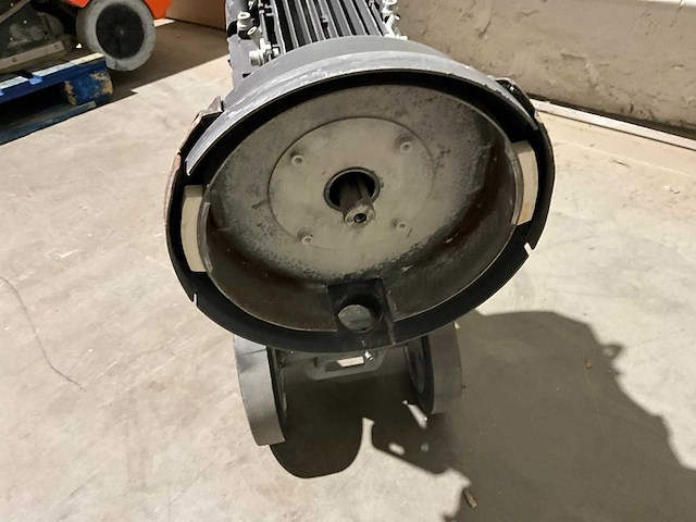 2018 husqvarna pg 280 betonschuurmachine / betonslijpmachine - afbeelding 1 van  11