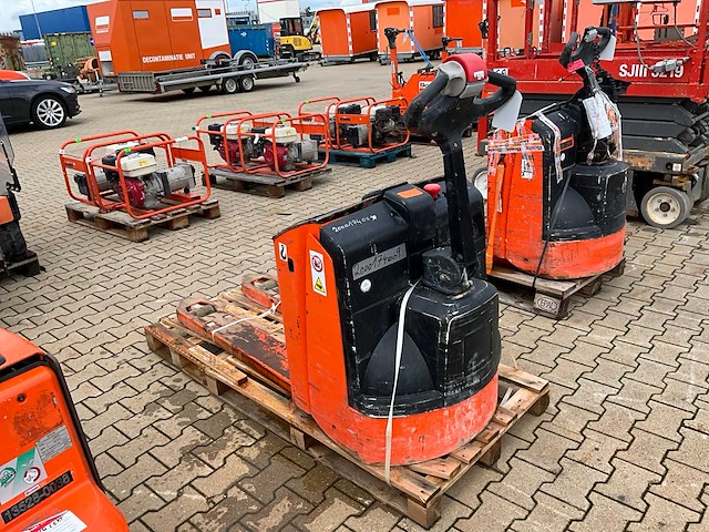 2018 hyster p2.0 elektrische palletwagen - afbeelding 2 van  9