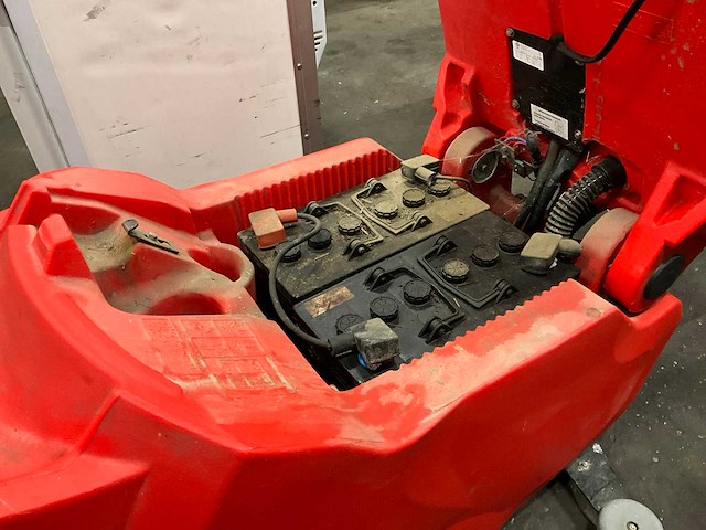 2018 ip cleaning ct70 bt60 schrob- zuigmachine - afbeelding 11 van  14