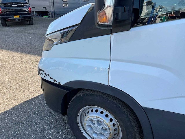 2018 iveco daily 35-160 bedrijfswagen vxh-80-t (schade voertuig) - afbeelding 7 van  35