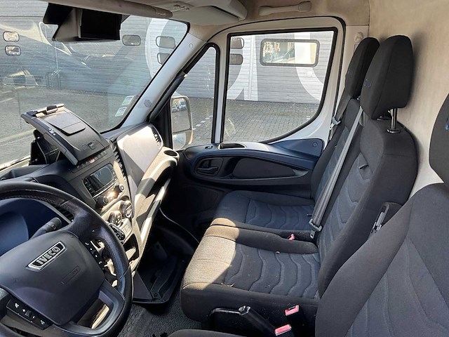 2018 iveco daily 35-160 bedrijfswagen vxh-80-t (schade voertuig) - afbeelding 31 van  35