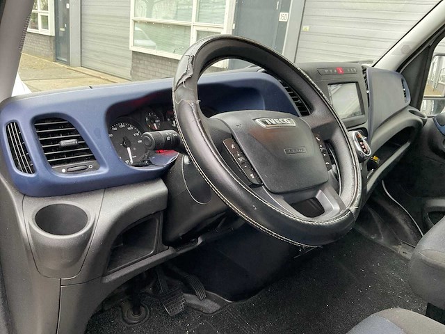 2018 iveco daily 35s12 - l1h2 - euro 6 - automaat - 2.3l - afbeelding 30 van  52