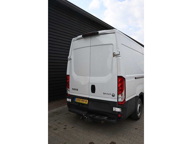 2018 iveco daily 35s14v 2.3 352 h3 l bedrijfswagen - afbeelding 4 van  21