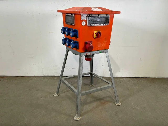 2018 jäger direkt quatro 63a cee verdeelkast 63a cee (16-6/, 16-4/400v - afbeelding 1 van  7