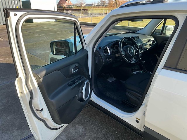 2018 jeep renegade 2.0 mj limited bedrijfswagen - afbeelding 25 van  50